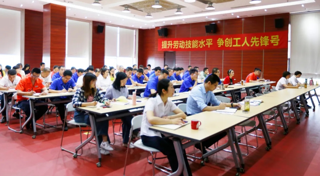 1591233132219806.jpg 640.webp (3).jpg