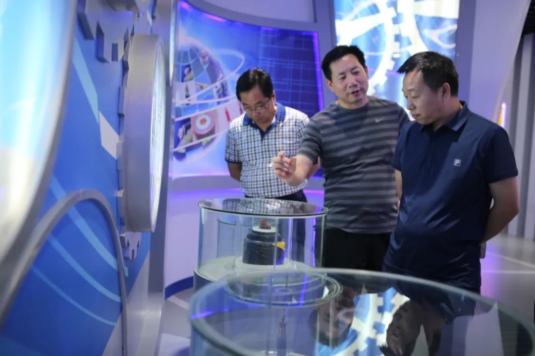 1594633553124929.jpg 640.webp (9).jpg